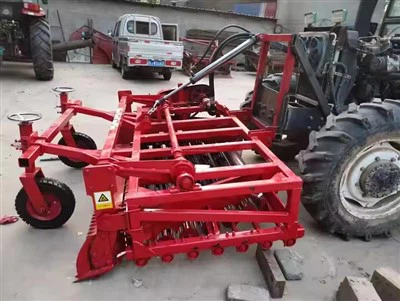 Ob tus kab Mini Tsheb Laij Teb Mounted Ntoo Cassava Qab zib Qej Murphy Ntu Crertalter